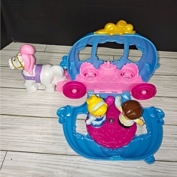Fisher Price Little People Disney's Cinderella Dancing Carriage Kids Playing Toy - Picture 6 of 8
